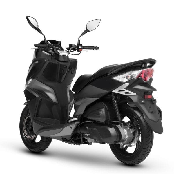 جی 200